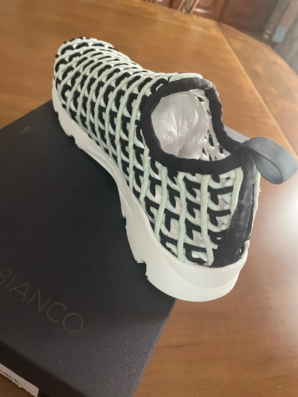 Tony Bianco breathable woven